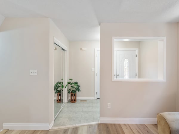 7093 Black Walnut Trl., Mississauga, ON