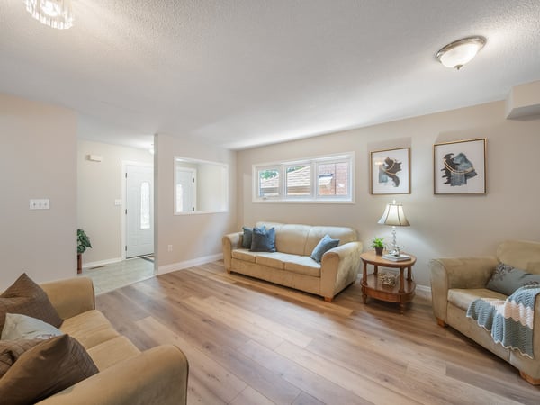 7093 Black Walnut Trl., Mississauga, ON