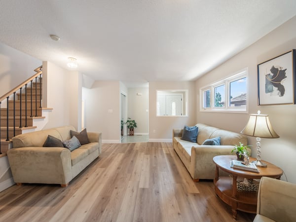 7093 Black Walnut Trl., Mississauga, ON
