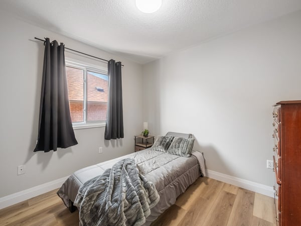 7093 Black Walnut Trl., Mississauga, ON