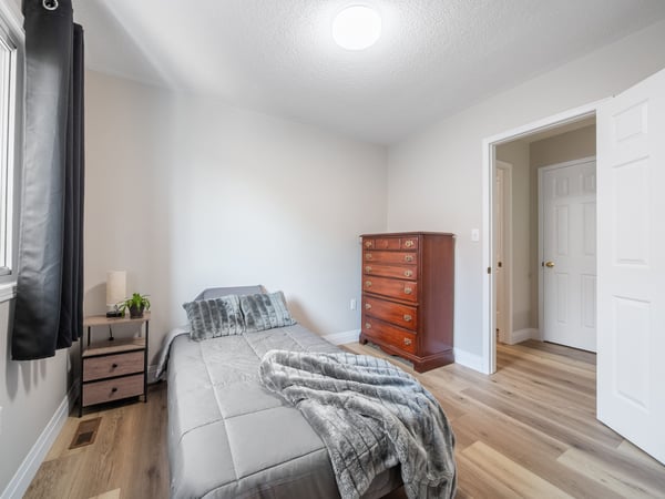 7093 Black Walnut Trl., Mississauga, ON