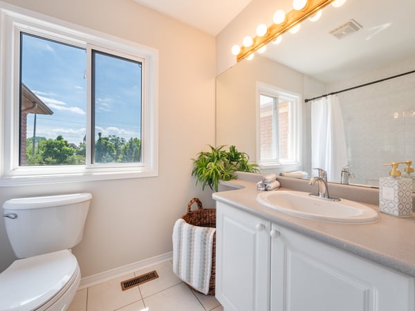 7093 Black Walnut Trl., Mississauga, ON
