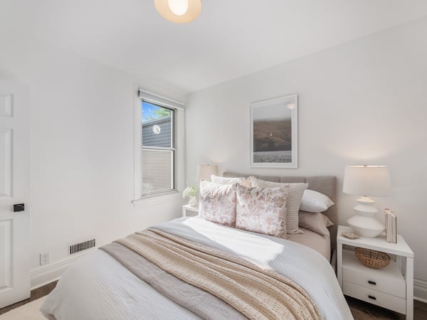 42 Arundel Ave., Toronto, ON
