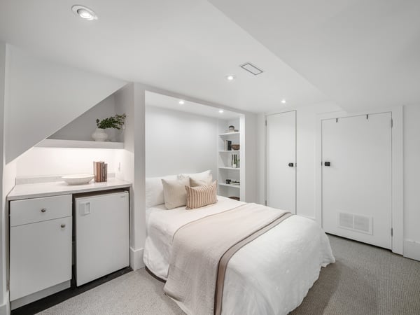 42 Arundel Ave., Toronto, ON