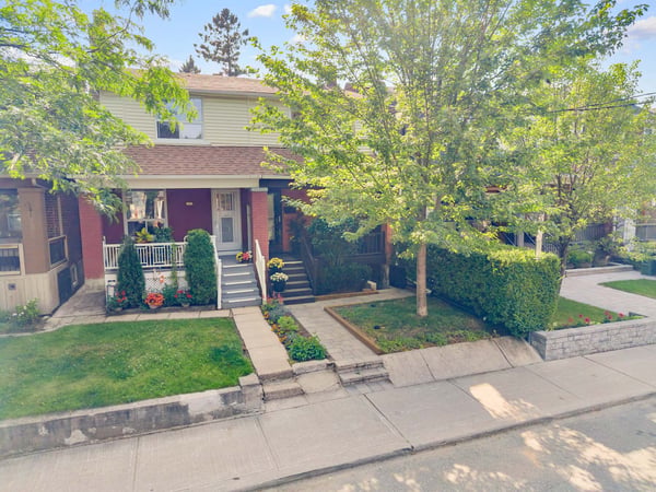 42 Arundel Ave., Toronto, ON