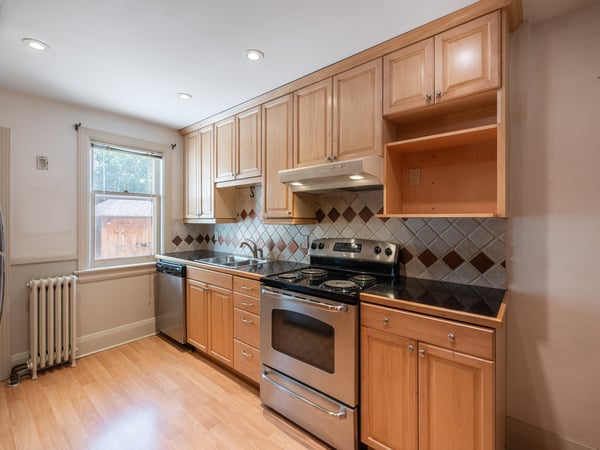 511 Donlands Ave., East York, ON