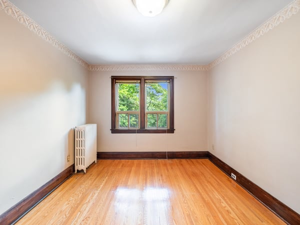 511 Donlands Ave., East York, ON