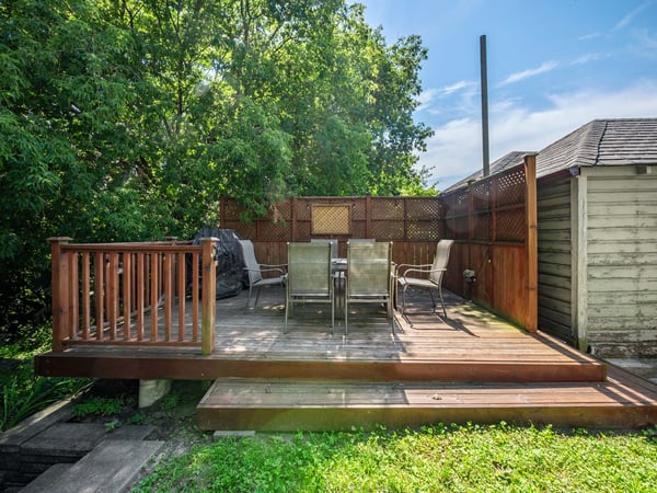511 Donlands Ave., East York, ON