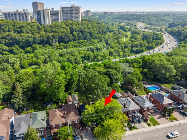 511 Donlands Ave., East York, ON