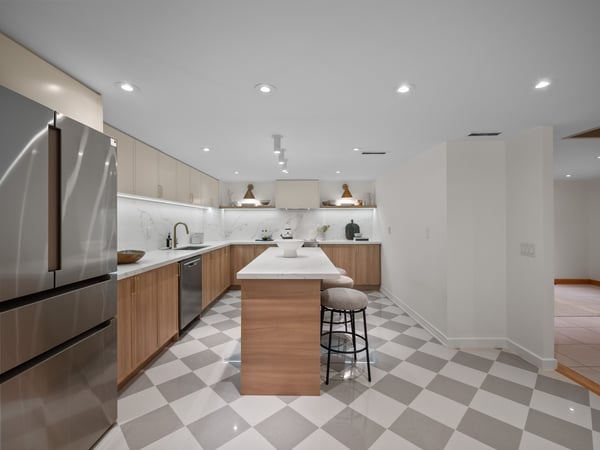 305-25 George St., Toronto, ON
