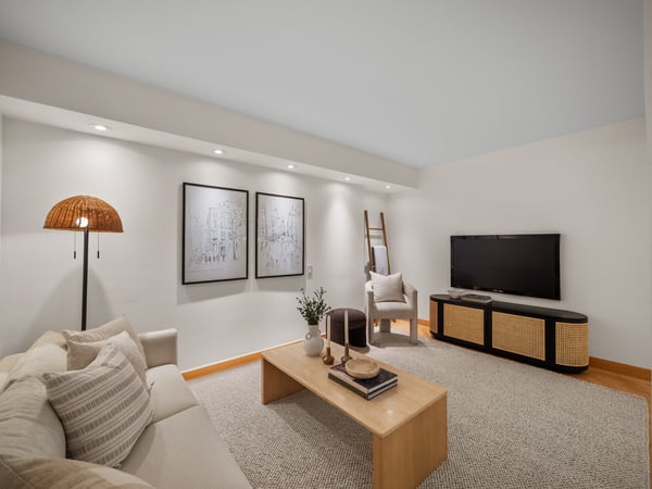 305-25 George St., Toronto, ON