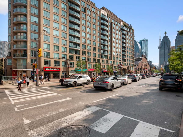 305-25 George St., Toronto, ON
