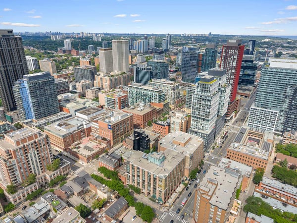 305-25 George St., Toronto, ON