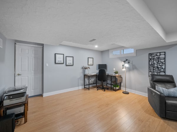 51 Kintyre St., Courtice, ON