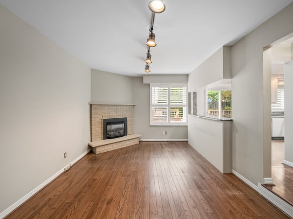 19 Jessica Gardens, Thornhill, ON