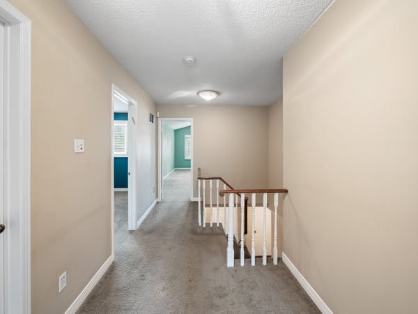 19 Jessica Gardens, Thornhill, ON