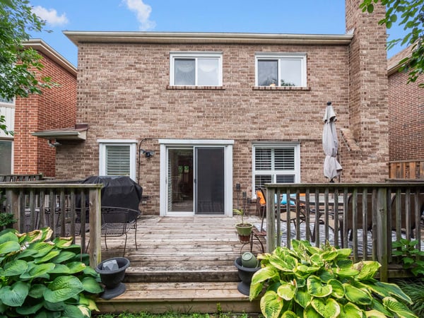 19 Jessica Gardens, Thornhill, ON