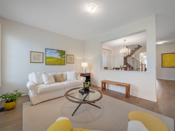 58 Sharonview Cres., East Gwillimbury, ON