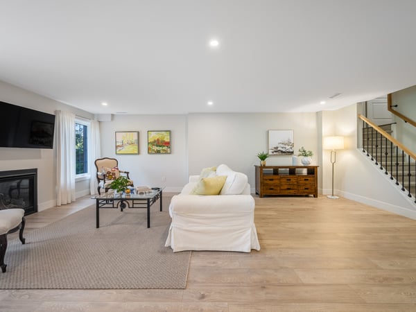 58 Sharonview Cres., East Gwillimbury, ON