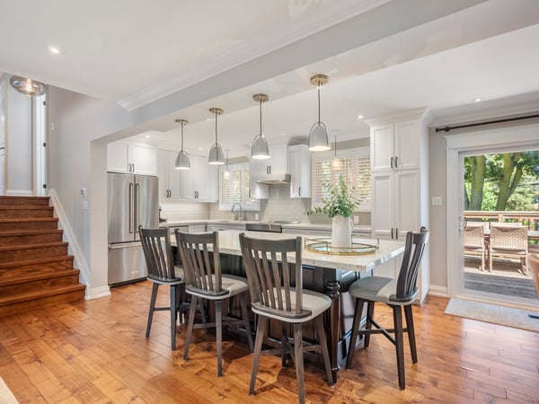 811 Three Seasons Dr., Newmarket, ON