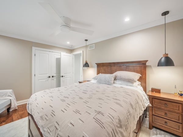 811 Three Seasons Dr., Newmarket, ON