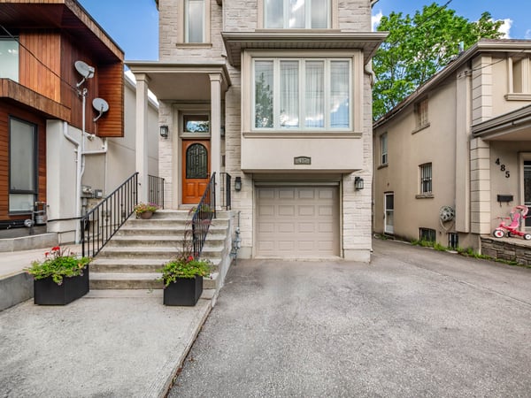 487 Spadina Rd., Toronto, ON