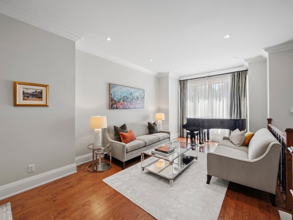 487 Spadina Rd., Toronto, ON