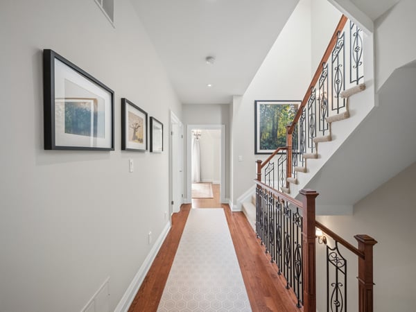 487 Spadina Rd., Toronto, ON
