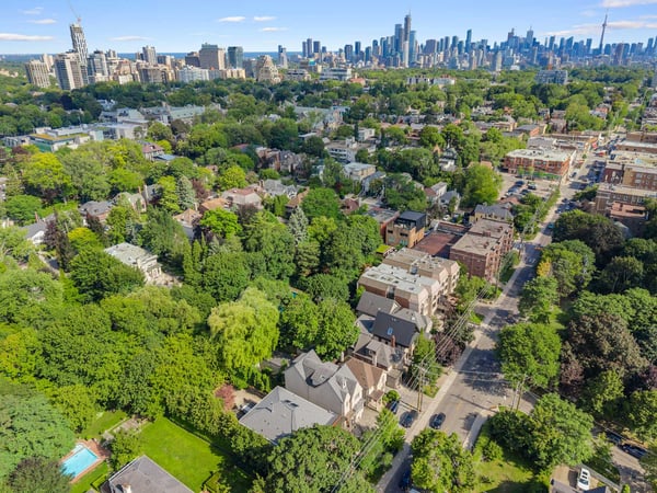 487 Spadina Rd., Toronto, ON