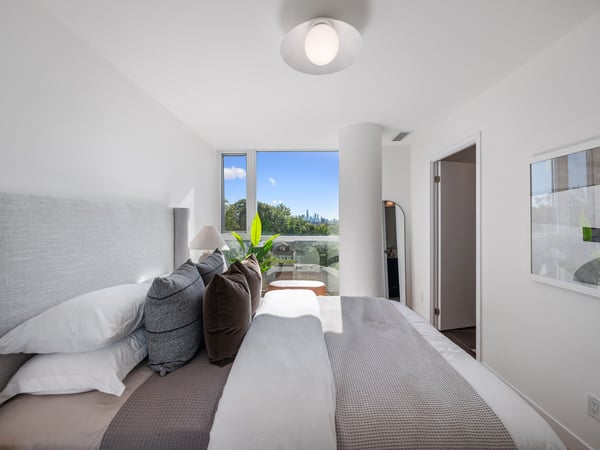 414-2055 Danforth Ave., Toronto, ON