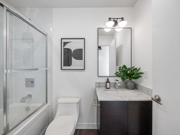414-2055 Danforth Ave., Toronto, ON