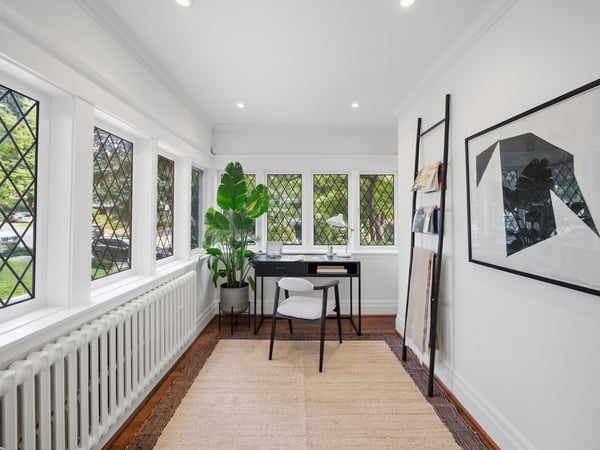 14 Pine Cres., Toronto, ON