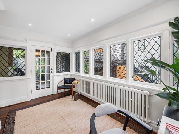 14 Pine Cres., Toronto, ON