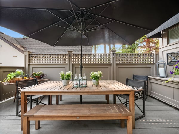 14 Pine Cres., Toronto, ON
