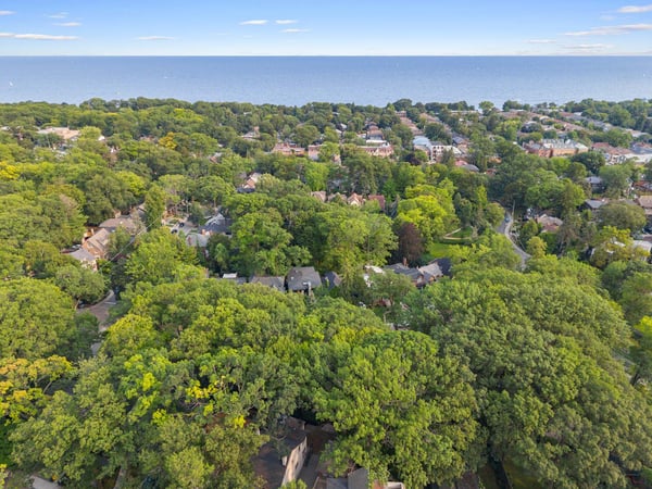 14 Pine Cres., Toronto, ON