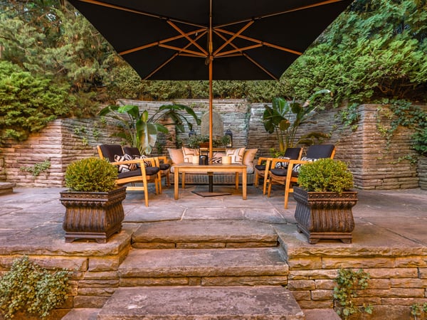 14 Pine Cres., Toronto, ON