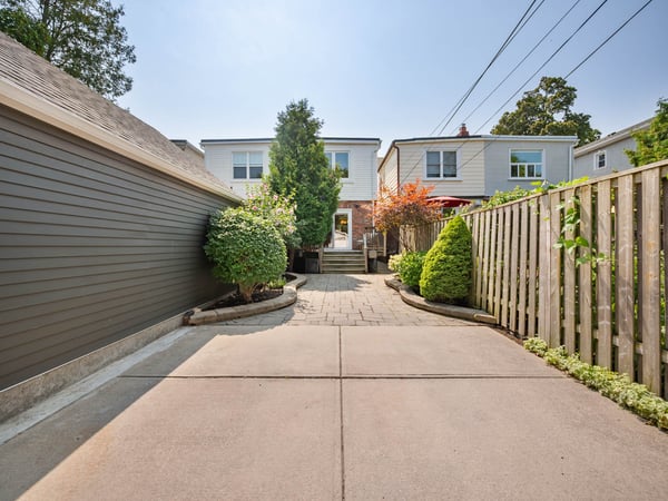 14 Fielding Ave, Toronto, ON