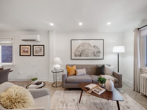 16 Hector Ave., Toronto, ON