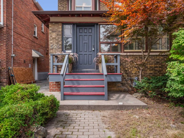 554 Runnymede Rd., Toronto, ON
