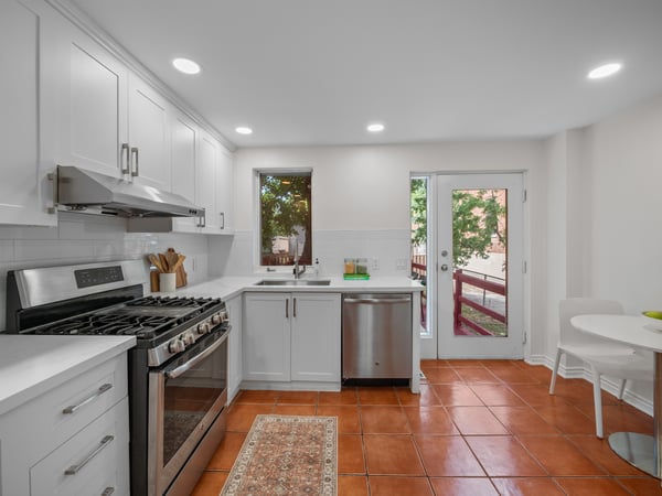 554 Runnymede Rd., Toronto, ON