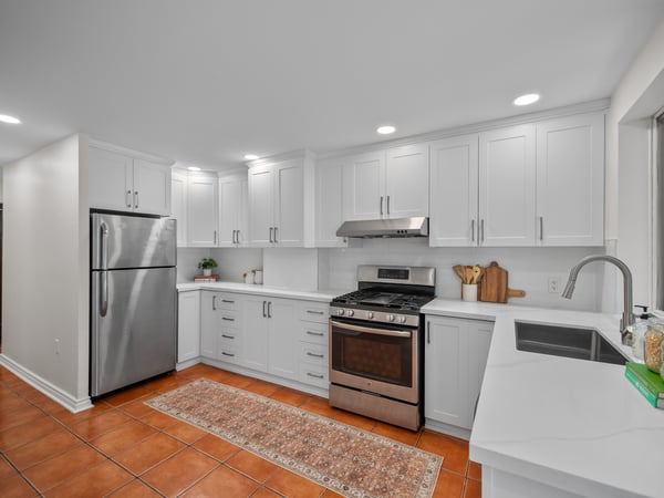 554 Runnymede Rd., Toronto, ON