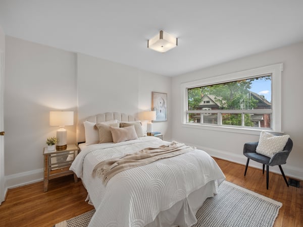 554 Runnymede Rd., Toronto, ON