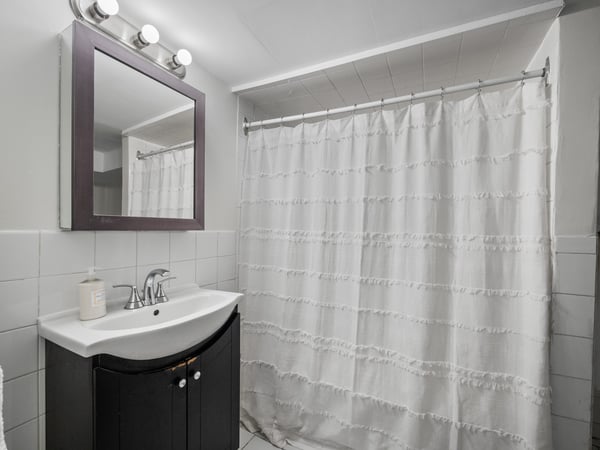 554 Runnymede Rd., Toronto, ON