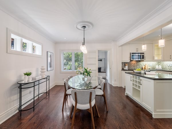 10 Elora Rd., Toronto, ON