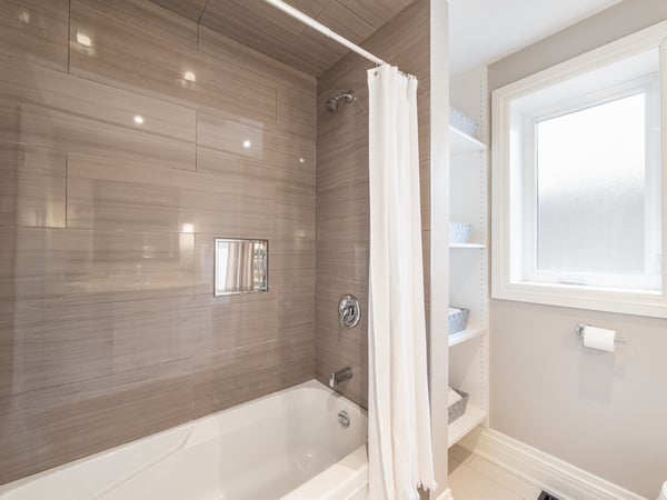 10 Elora Rd., Toronto, ON