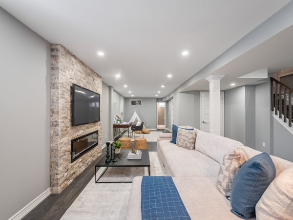 10 Elora Rd., Toronto, ON
