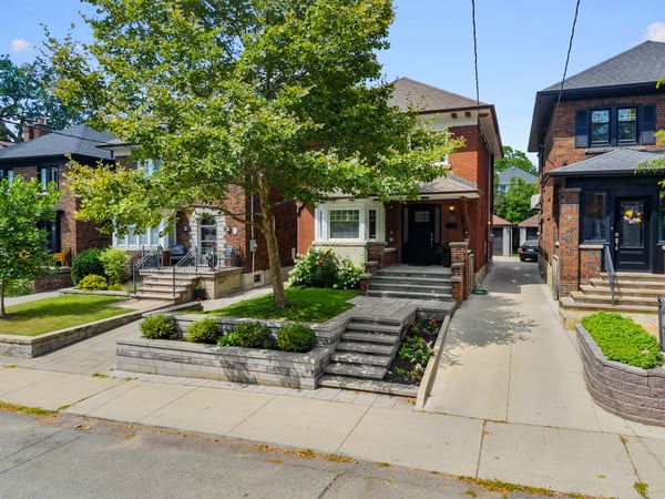 10 Elora Rd., Toronto, ON