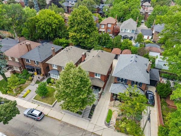 10 Elora Rd., Toronto, ON