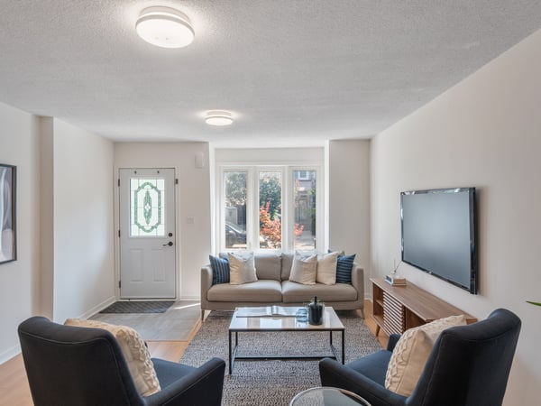 346 Indian Roadd Crescent, Toronto, ON