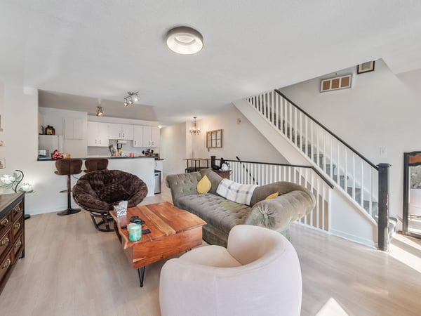 346 Indian Roadd Crescent, Toronto, ON
